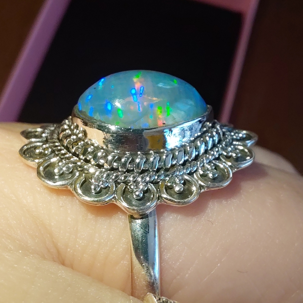 Elegant Ethiopian Opal Silver Ring Size 11 - Picture 8 of 15